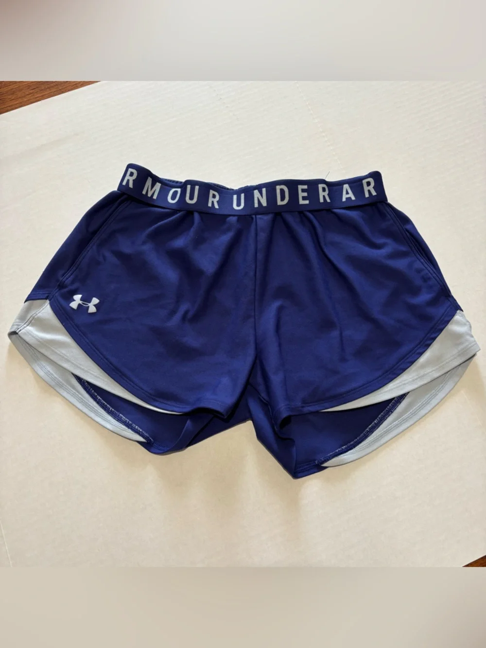 Under Armour Play Up 3.0 Shorts Women’s Medium Blue White Athletic - Picture 2 of 6